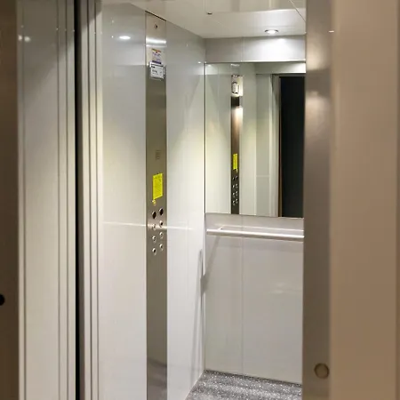Lejlighedshotel Palais Bernadette Parma
