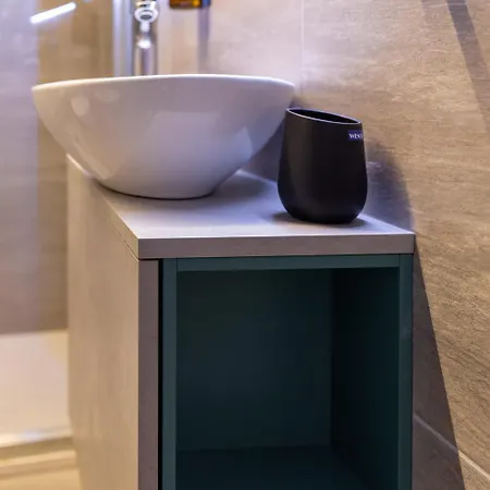 Palais Bernadette Apartmanhotel Parma