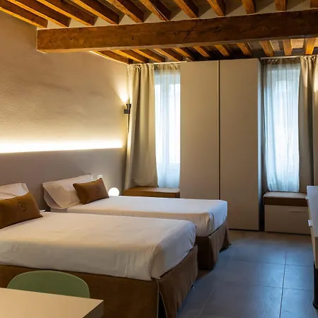 Palais Bernadette Πάρμα