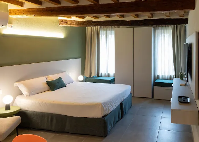 Palais Bernadette Parme