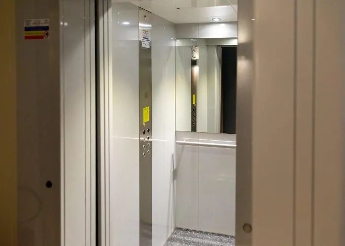 Appart hôtel Palais Bernadette Parme