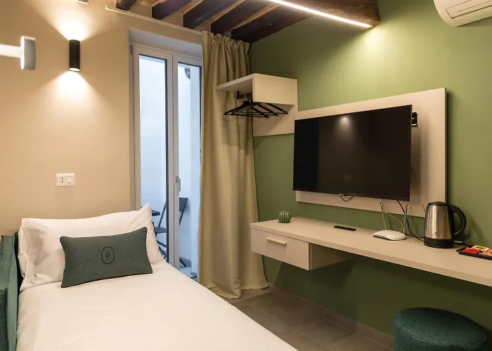 Palais Bernadette Parme